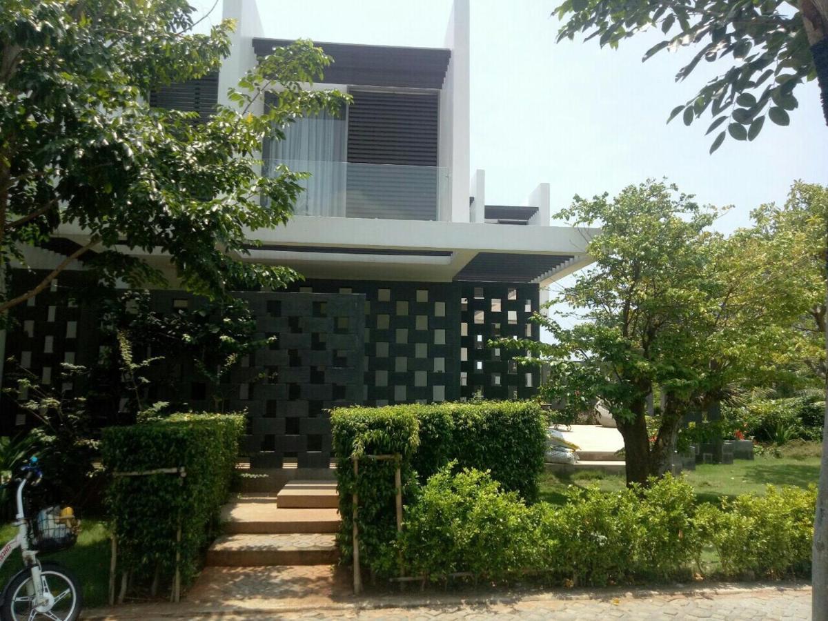 Villas At Oceanami Resort Long Hai Exterior photo